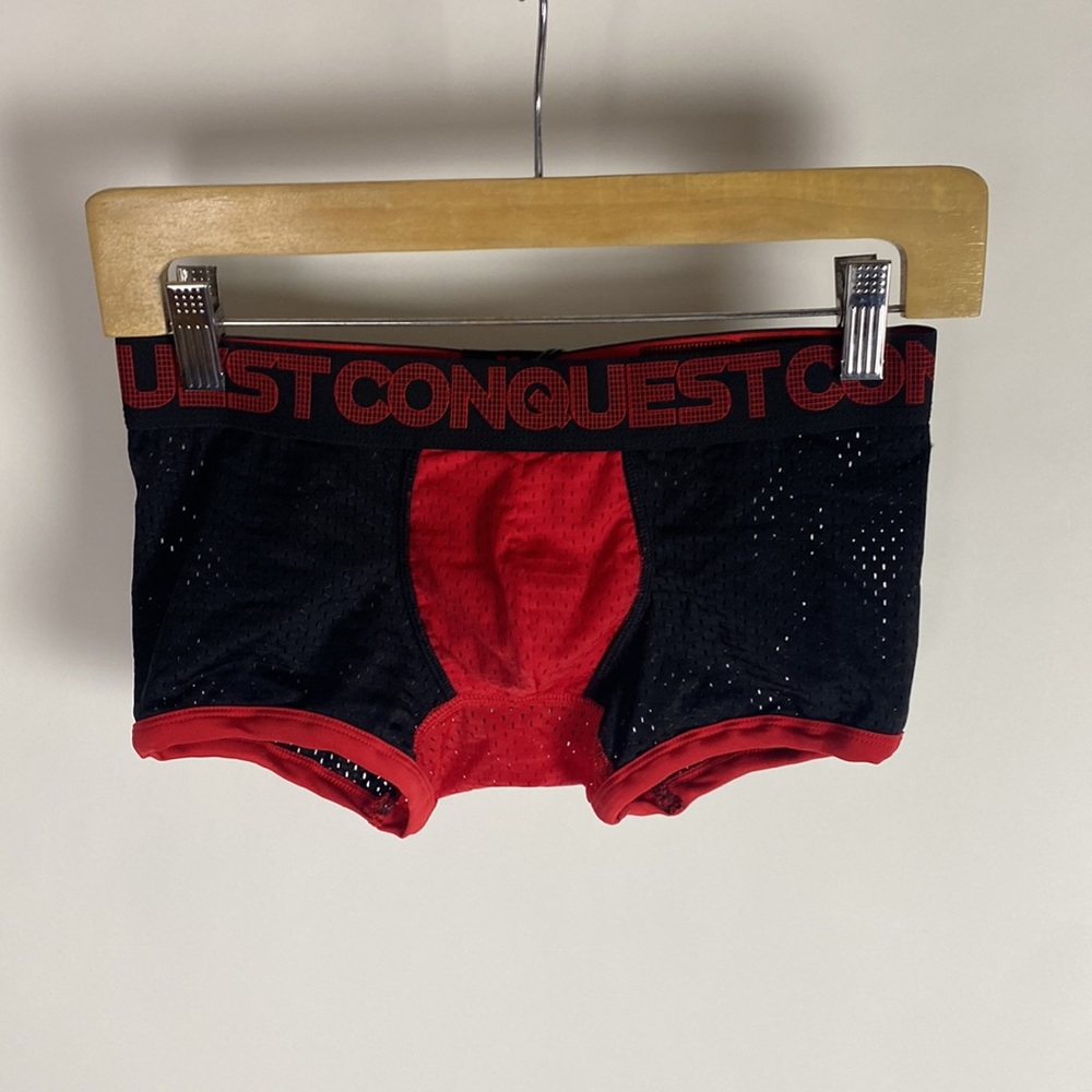 Conquest men’s briefs mesh size medium new
